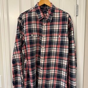 Lands' End Men's Casual Red and Navy Plaid Shirt